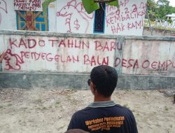 142 Warga Penerima BLT Desa Oempu Segel Balai Desa