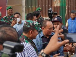 ASR Bantu Pembangunan Barak Korem 143 HO