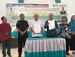 Teken MoU Bersama Poltekkes, Ruksamin: Mahasiswa Belajar Tenang Tidak Perlu Pikirkan Biaya SPP