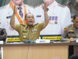 Pimpin Rakor, Ruksamin Tekankan Pentingnya Sinkronisasi Data