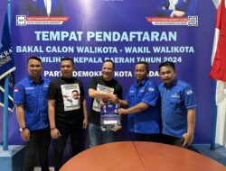 Asmawa Tosepu dan Yudhianto Mahardika Ambil Formulir Calon Wali Kota Kendari di Partai Demokrat