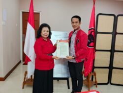 PDIP Serahkan B1KWK ke Pasangan Ikbar-Abuhaera