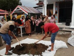 Dosen dan Mahasiswa UHO Ajari Masyarakat Mokoau Kelolah LRT