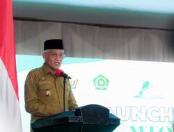 Sekda Asrun Lio Launching MTQ Sultra ke-XXX