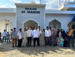 Yudhianto Mahardika Anton Timbang Resmikan Masjid Al Manini di Baruga