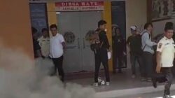 Massa dari GMA Sultra saat melakukan aksi demonstrasi di BPN Kota Kendari