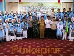 Pemkab Konut Lepas 30 Calon Jemaah Haji 