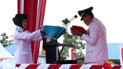 Wabup Konut Pimpin Upacara Penurunan Bendera HUT RI ke-81