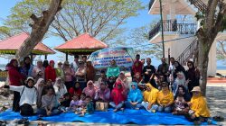 Pererat Tali Kekeluargaan, Warga RT 02 RW 01 Anduonohu Gelar Family Gathering di Pantai Nambo