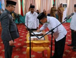 Sekda Konut Kukuhkan Pengurus Baznas Periode 2025-2030